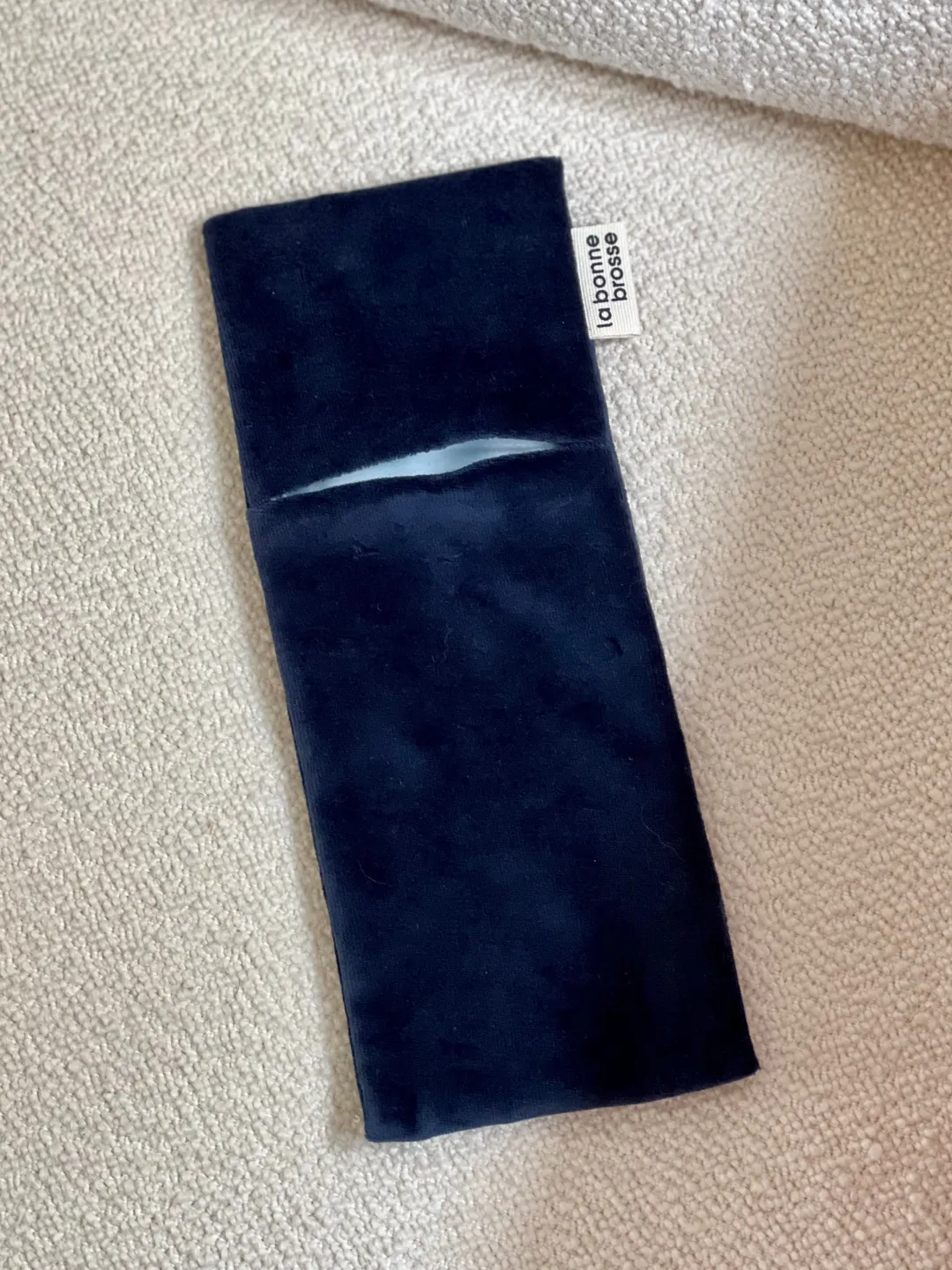La Bonne Brosse Our Pouches|Our Round Styling Hair Brushes*N.05 Hair Brush’ Round Pouch Blueberry
