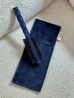 La Bonne Brosse Our Pouches|Our Round Styling Hair Brushes*N.05 Hair Brush’ Round Pouch Blueberry