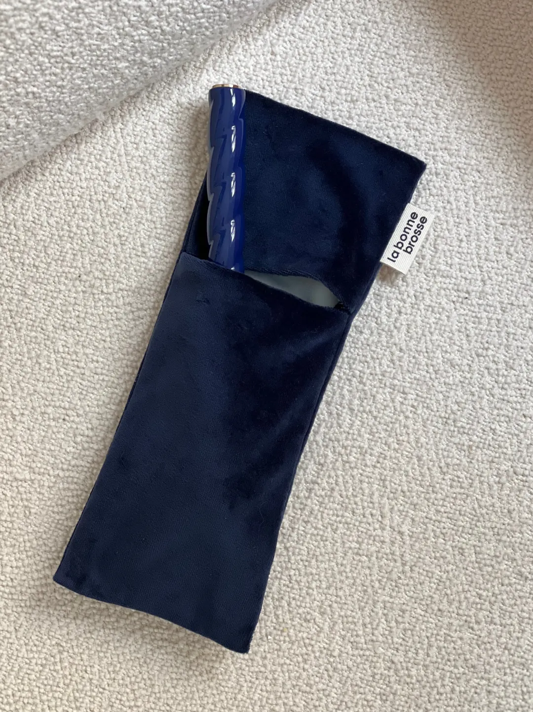 La Bonne Brosse Our Pouches|Our Round Styling Hair Brushes*N.05 Hair Brush’ Round Pouch Blueberry
