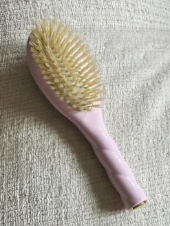 La Bonne Brosse Our Hair Brushes|Our Baby Hair Brushes*N.06 The Baby Hair Brush MY FIRST BRUSH Pink