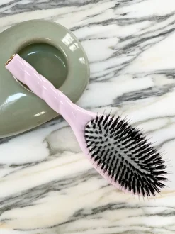 La Bonne Brosse Our Hair Brushes*N.02 The Care & Detangling Hair Brush THE ESSENTIAL Pink