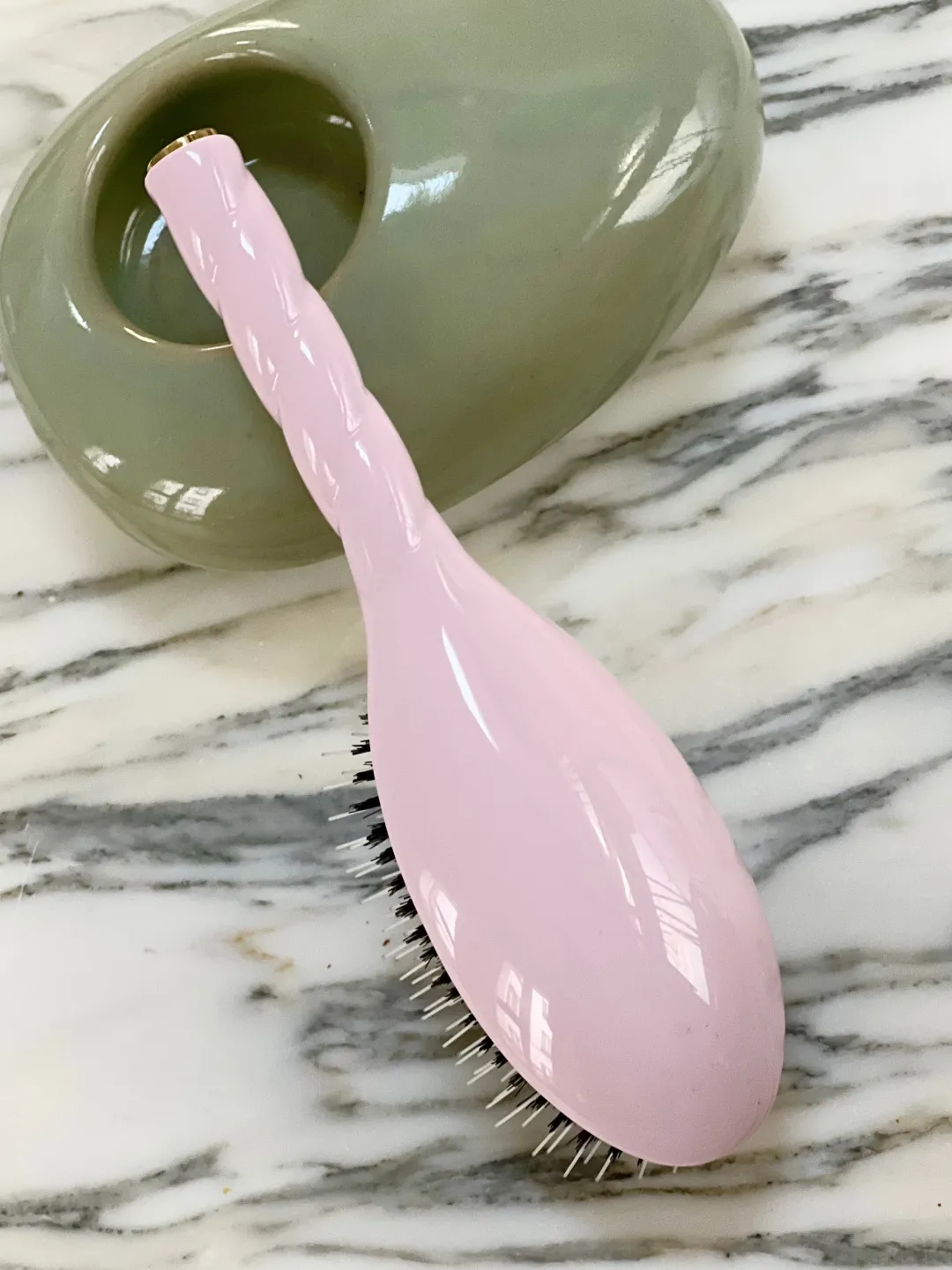 La Bonne Brosse Our Hair Brushes*N.02 The Care & Detangling Hair Brush THE ESSENTIAL Pink
