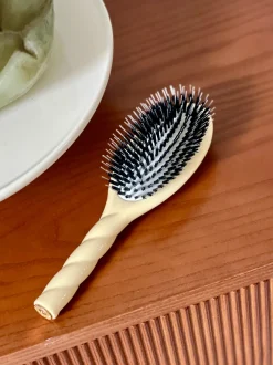 La Bonne Brosse Our Hair Brushes|Our Cair Ritual*N.02 The Care & Detangling Hair Brush THE ESSENTIAL Ivory Cair