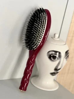 La Bonne Brosse Our Hair Brushes*N.02 The Care & Detangling Hair Brush THE ESSENTIAL Cherry Red
