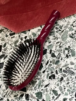 La Bonne Brosse Our Hair Brushes*N.01 The Shine & Care Hair Brush THE UNIVERSAL Cherry Red
