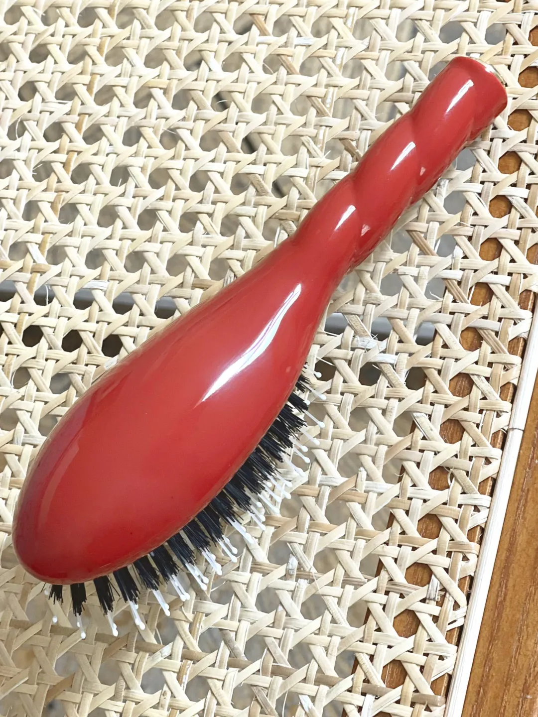 La Bonne Brosse Our Hair Brushes|Our Small Brushes*N.03 The Small Gentle Scalp Care Hair Brush THE ESSENTIAL SOFTNESS Clay Court