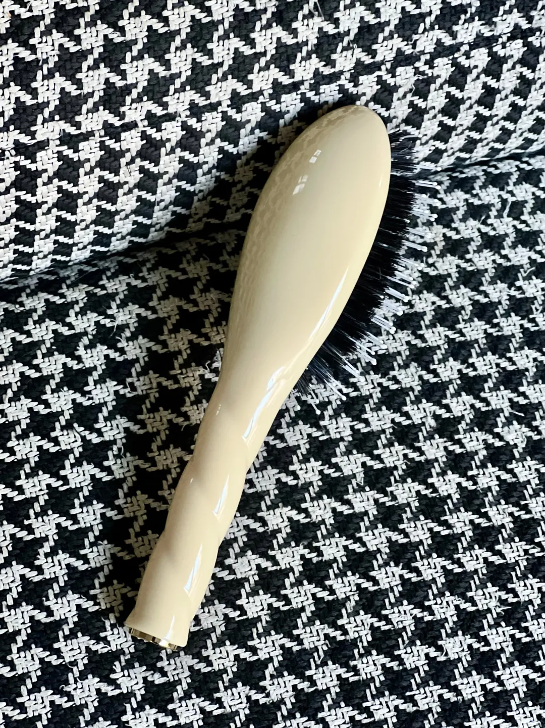 La Bonne Brosse Our Hair Brushes|Our Small Brushes*N.03 The Small Gentle Scalp Care Hair Brush THE ESSENTIAL Ivory Cair