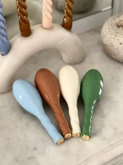 La Bonne Brosse Our Hair Brushes|Our Small Brushes*N.03 The Small Gentle Scalp Care Hair Brush THE ESSENTIAL SOFTNESS Almond Green