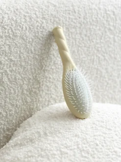 La Bonne Brosse Our Hair Brushes|Our Small Brushes*N.07 The Small Stimulating & Detangling Hair Brush THE INTENSE Creamy White